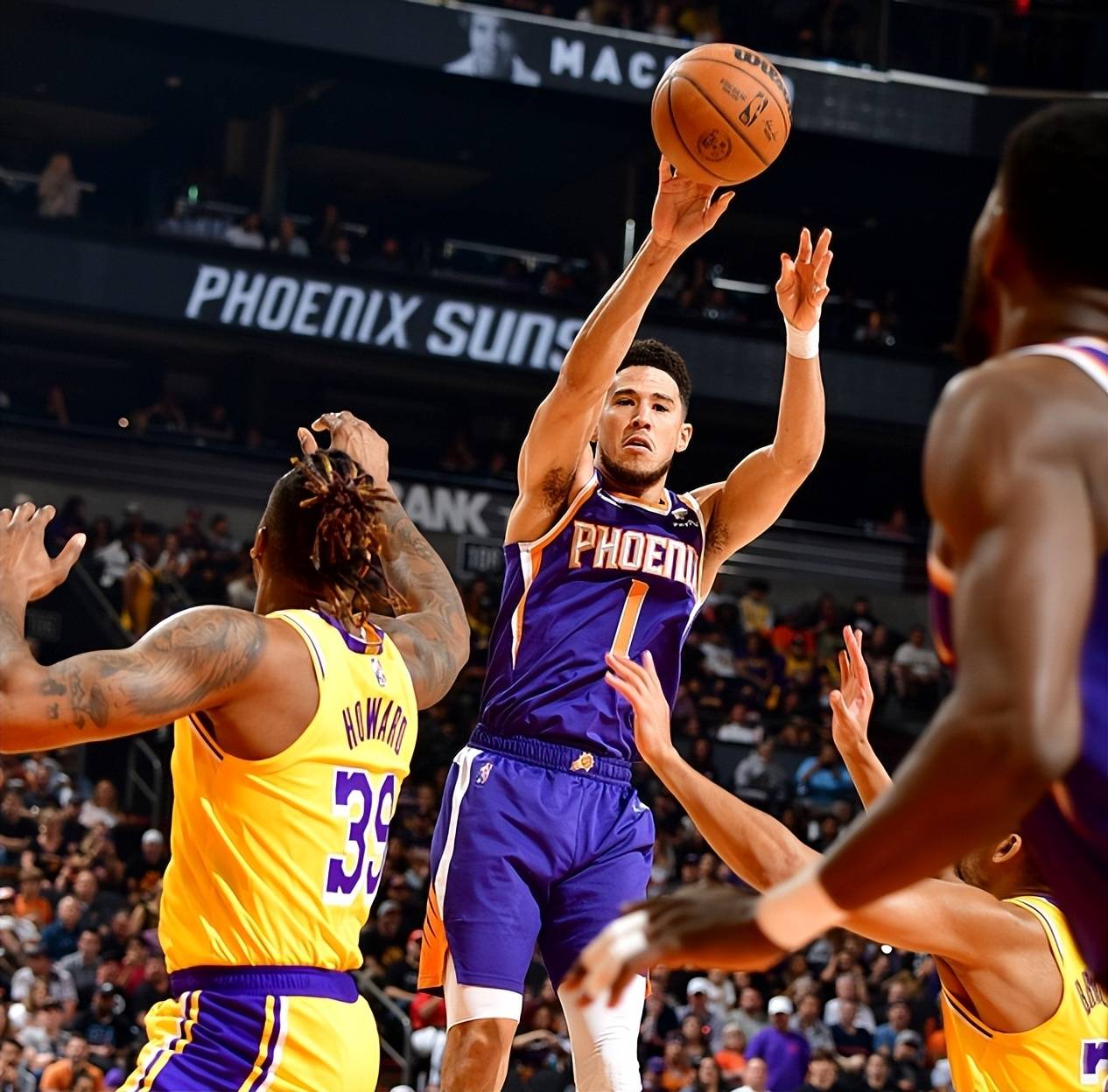 关于洛杉矶湖人今夜强势反弹,志在中超名次提升,更衣室稳定,球队文化再被提及的信息爱游戏百家乐